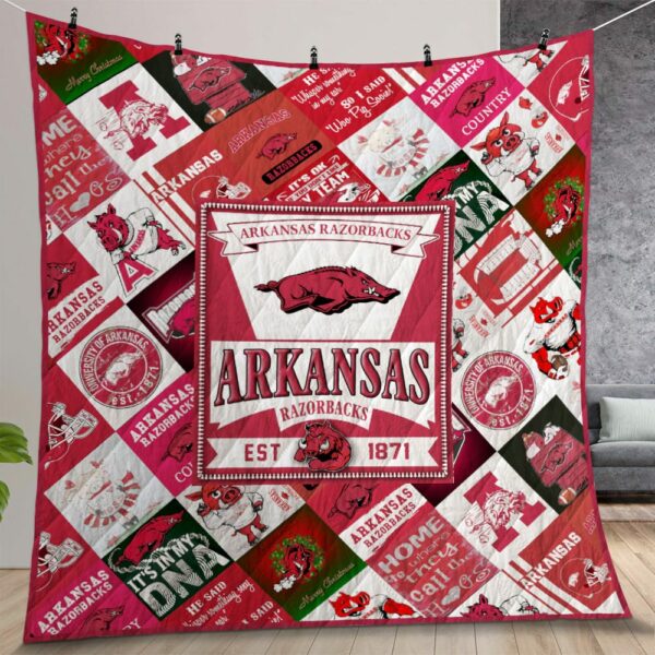 Ncaa Arkansas Razorbacks Quilt Gift For Christmas Birthday Thanksgiving Version 2