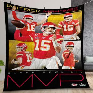 Never underestimate a woman footbaloves Patrick Mahomes Kansas City Chiefs Quilt Gift For Christmas Birthday Thanksgiving