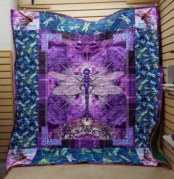 Purple Dragonfly With Purple Pattern Quilt Gift For Fans Christmas Black Friday Black Friday