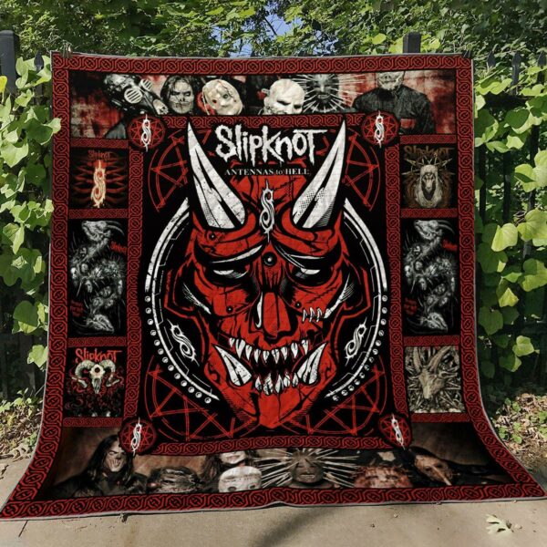 Slipknot Quilt Gift Ideas For Fans on Christmas