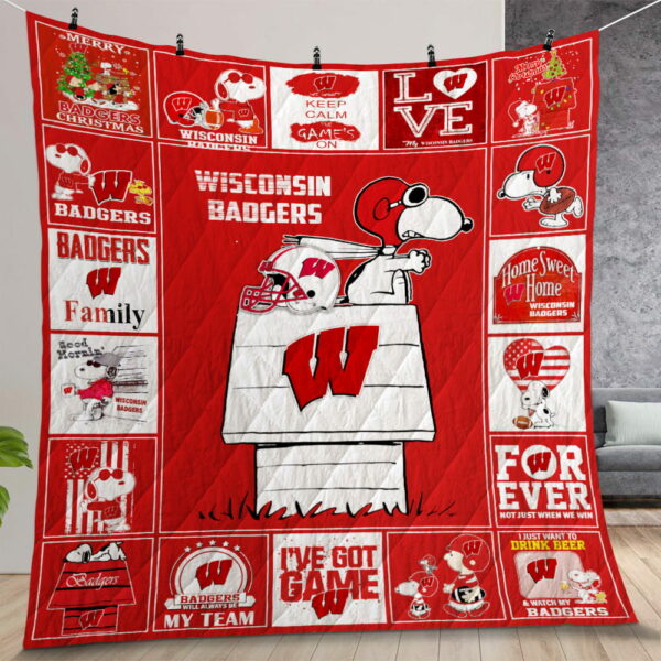 Sn Wisconsin Badgers Quilt Gift For Christmas Birthday Thanksgiving