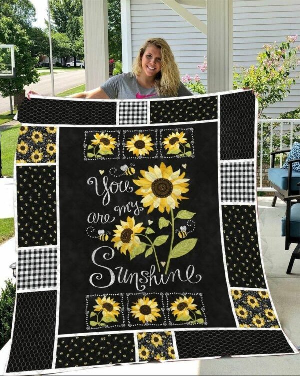 Sunflowers You Are My Sunshine Quilt Gift Ideas For Fans on Christmas