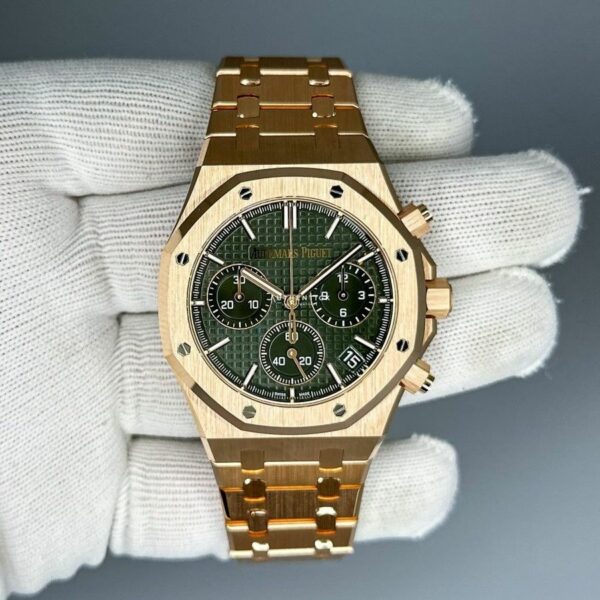 Audemars Piguet Royal Oak 26240OR.OO.1320OR.04 Selfwinding Chronograph 50th Anniversary Rose Gold Khaki Green Dial Watch - Image 2