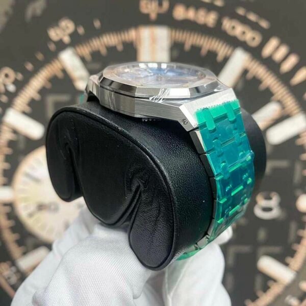 AUDEMARS PIGUET ROYAL OAK 37MM 15550ST.OO.1356ST.08 ICE BLUE TIFFANY DIAL Watch - Image 8