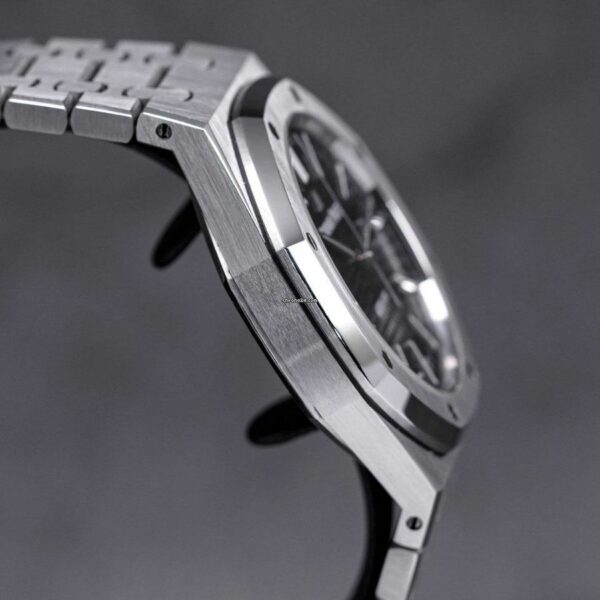 Audemars Piguet Royal Oak 41Mm Black Dial Stainless Steel Bracelet MenS Watch - Image 5