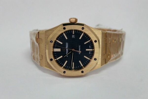 Audemars Piguet Royal Oak 41mm Full Rose Gold Blue Dial Watch - Image 3