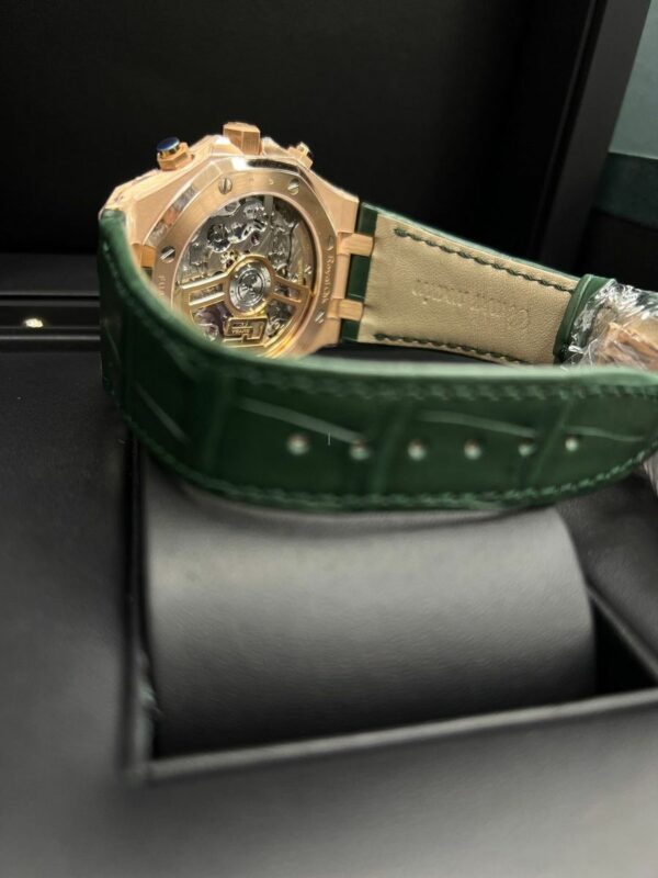 Audemars Piguet Royal Oak Chrono 50Th Anniversary Green Dial Watch - Image 9