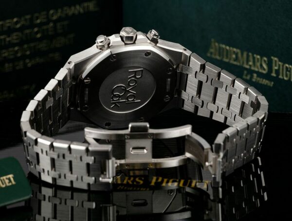 Audemars Piguet Royal Oak Chronograph 41Mm Silver-Toned Dial 26320St.Oo.1220St.02 Watch - Image 8