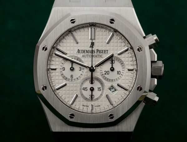 Audemars Piguet Royal Oak Chronograph 41Mm Silver-Toned Dial 26320St.Oo.1220St.02 Watch - Image 9