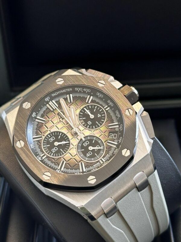 Audemars Piguet Royal Oak Offshore Chronograph Smoked Taupe 26420so Watch - Image 3