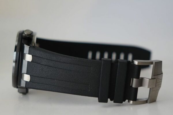 Audemars Piguet Royal Oak Offshore Diver Black 42Mm Watch 15707Ce - Image 9