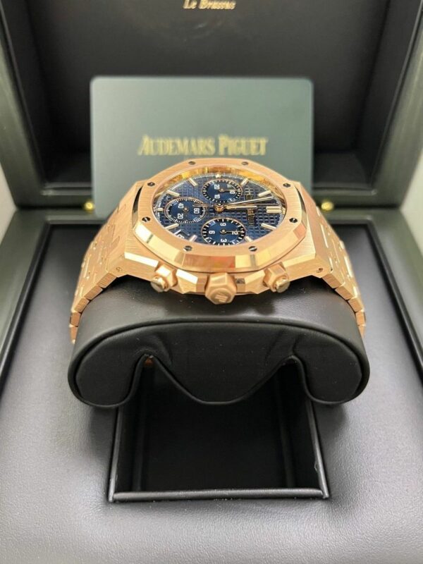 Audemars Piguet Royal Oak Selfwinding Chronograph 26240OR.OO.1320OR.01 Watch - Image 4