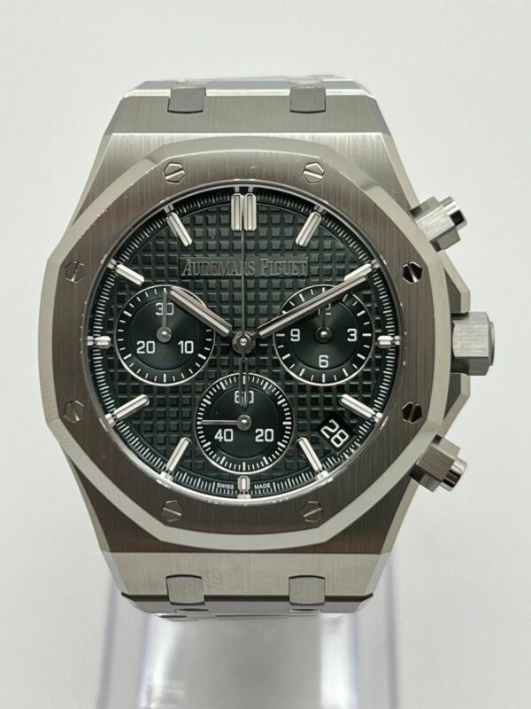 Audemars Piguet Royal Oak Selfwinding Chronograph 50Th Anniversary Steel Bracelet Green Dial (Ref # 26240St.Oo.1320St.04) Watch - Image 2