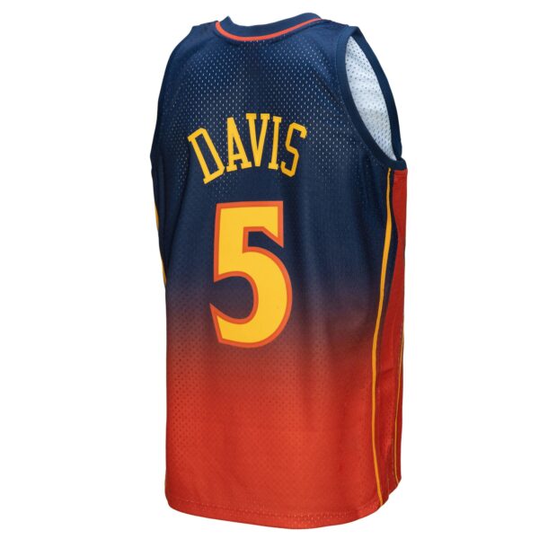 Baron Davis Golden State Warriors Mitchell & Ness 2006/07 Hardwood Classics Fadeaway Swingman Player Jersey - Navy/Orange - Image 4