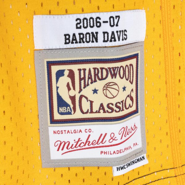 Baron Davis Golden State Warriors Mitchell & Ness Hardwood Classics 2006/07 Split Swingman Jersey - Navy/Gold - Image 5