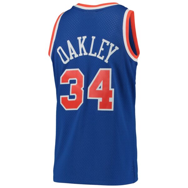 Charles Oakley New York Knicks Mitchell & Ness Hardwood Classics Swingman Jersey - Blue - Image 4