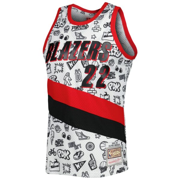 Clyde Drexler Portland Trail Blazers Mitchell & Ness 1991-92 Hardwood Classics Doodle Swingman Jersey - White - Image 3
