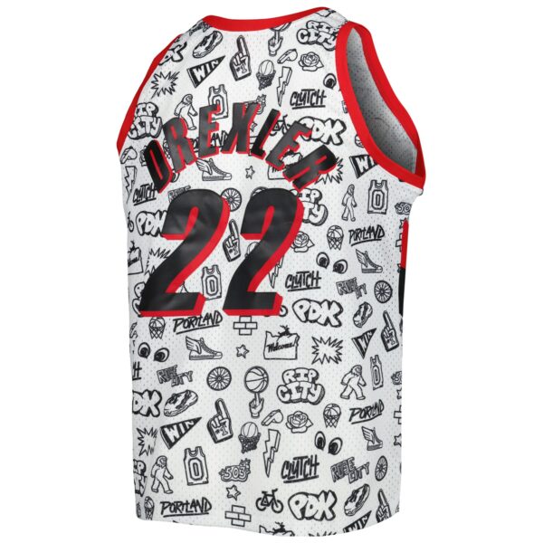Clyde Drexler Portland Trail Blazers Mitchell & Ness 1991/92 Hardwood Classics Doodle Swingman Player Jersey - White - Image 4