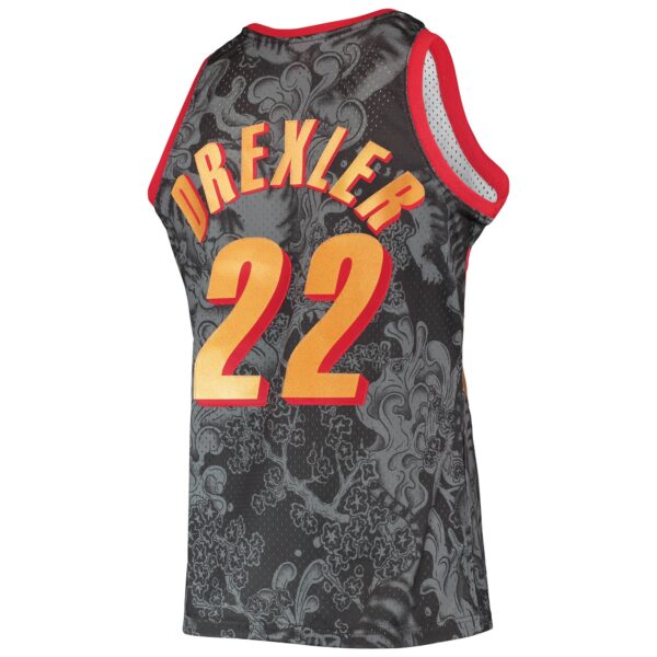 Clyde Drexler Portland Trail Blazers Mitchell & Ness Hardwood Classics 1991/92 Lunar New Year Swingman Jersey - Black - Image 4