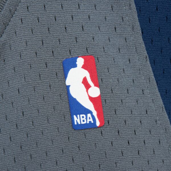 Dirk Nowitzki Dallas Mavericks Mitchell & Ness 2003/04 Hardwood Classics Swingman Jersey - Gray - Image 6