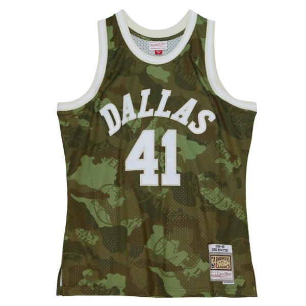 Dirk Nowitzki Dallas Mavericks Mitchell & Ness Hardwood Classics 1998/99 Ghost Green Swingman Jersey - Camo - Image 3