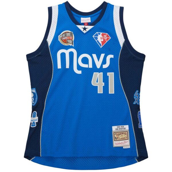 Dirk Nowitzki Dallas Mavericks Mitchell & Ness Unisex Hall of Fame Class of 2023 Throwback Swingman Jersey - Blue - Image 3