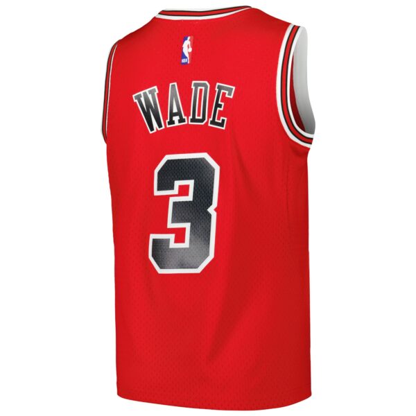 Dwyane Wade Chicago Bulls Mitchell & Ness 2016/17 Hardwood Classics Swingman Jersey - Red - Image 4