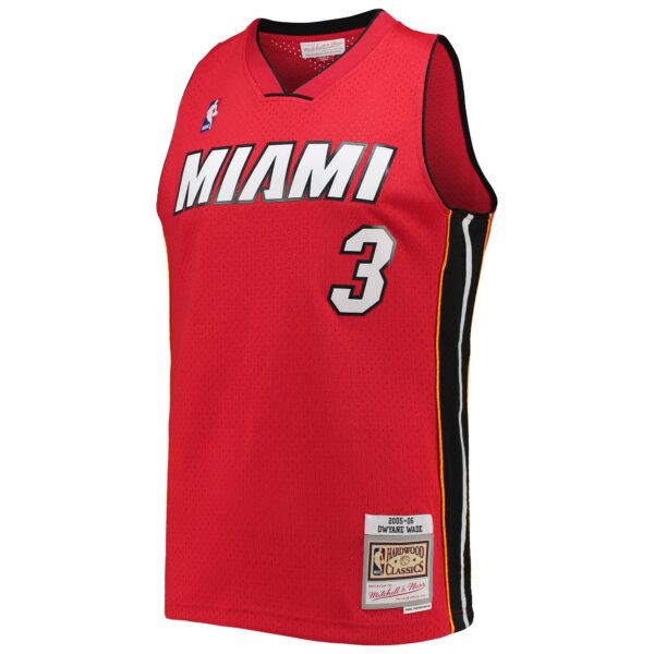 Dwyane Wade Miami Heat Mitchell & Ness Big & Tall Hardwood Classics 2005/06 Swingman Jersey - Red - Image 3