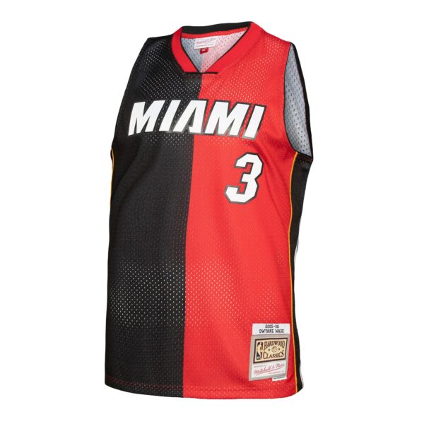 Dwyane Wade Miami Heat Mitchell & Ness Hardwood Classics 2005/06 Split Swingman Jersey - Black/Red - Image 3