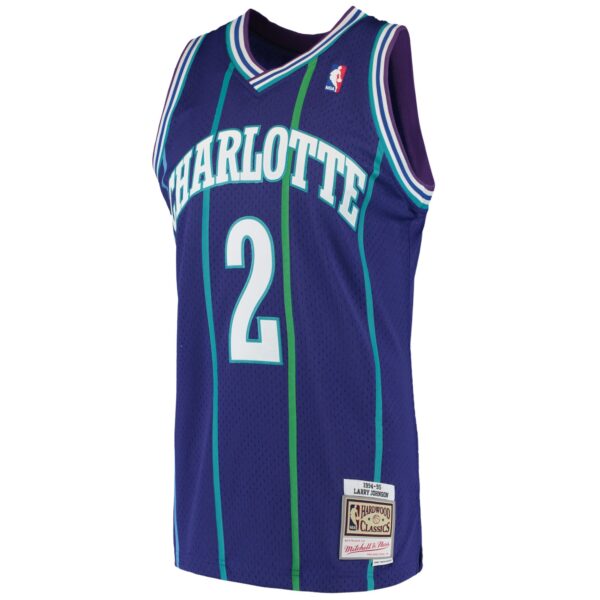 Larry Johnson Charlotte Hornets Mitchell & Ness 1994/95 Hardwood Classics Swingman Jersey - Purple - Image 3