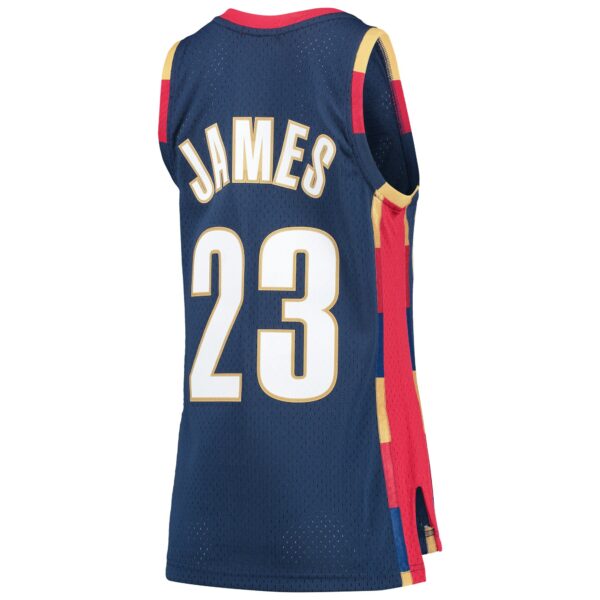 LeBron James Cleveland Cavaliers Mitchell & Ness Women's  Hardwood Classics Swingman Jersey - Navy - Image 4