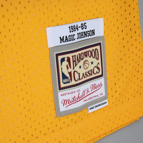 Magic Johnson Los Angeles Lakers Mitchell & Ness 1984/85 Hardwood Classics Fadeaway Swingman Player Jersey - Gold/Purple - Image 6