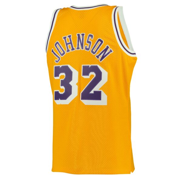 Magic Johnson Los Angeles Lakers Mitchell & Ness 1984/85 Hardwood Classics Swingman Jersey - Gold - Image 4