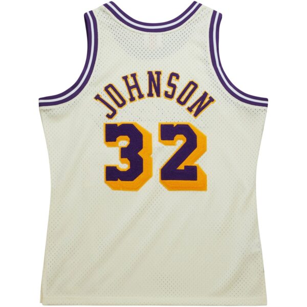 Magic Johnson Los Angeles Lakers Mitchell & Ness Chainstitch Swingman Jersey - Cream - Image 4