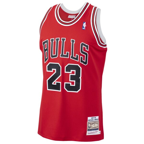 Michael Jordan Chicago Bulls Mitchell & Ness 1997/98 Hardwood Classics Authentic Jersey - Scarlet - Image 3
