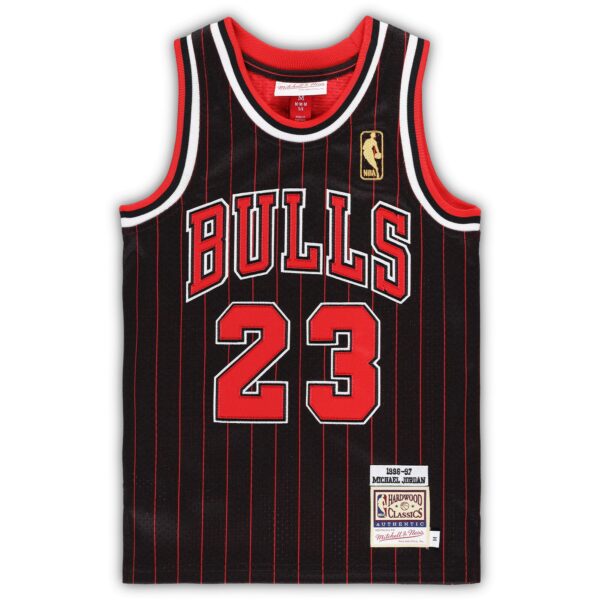 Michael Jordan Chicago Bulls Mitchell & Ness Preschool 1996/97 Hardwood Classics Authentic Jersey - Black - Image 3
