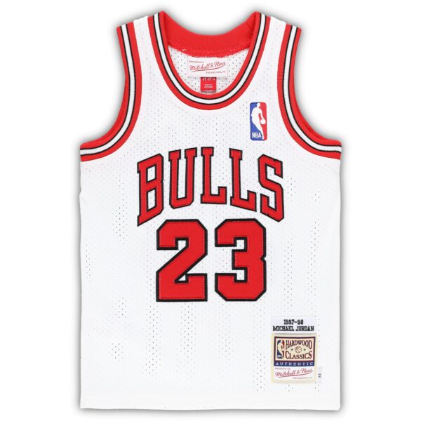 Michael Jordan Chicago Bulls Mitchell & Ness Toddler 1997/98 Hardwood Classics Authentic Jersey - White - Image 3