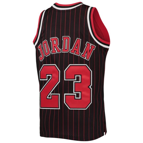 Michael Jordan Chicago Bulls Mitchell & Ness Youth 1996-97 Hardwood Classics Authentic Jersey - Black/Red - Image 4
