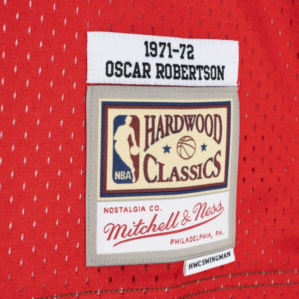 Oscar Robertson Milwaukee Bucks Mitchell & Ness Hardwood Classics 1971/72 Split Swingman Jersey - Green/Red - Image 6
