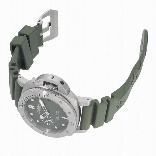 Panerai Luminor Submersible 42mm PAM1055 Verde Militare VSF SS Green Dial P900 Watch - Image 4