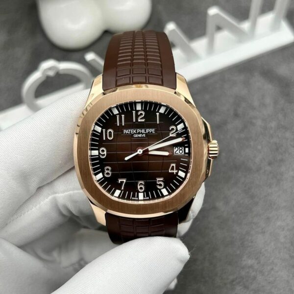 Patek Philippe Aquanaut Mens Watch 5167R-001 - Image 2