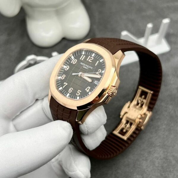 Patek Philippe Aquanaut Mens Watch 5167R-001 - Image 3