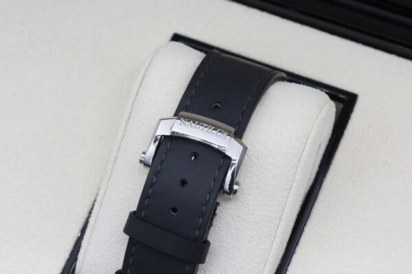 Patek Philippe Nautilus 40.5Mm Black Dial 5726A-001 Watch - Image 7