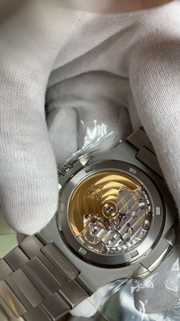 Patek Philippe Nautilus 5711/1A-011 Watch - Image 6
