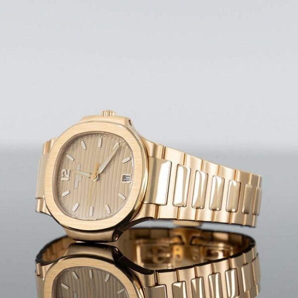 Patek Philippe Nautilus Rose Gold 7118-1R-010 With Golden Brown Opaline Dial Watch - Image 4