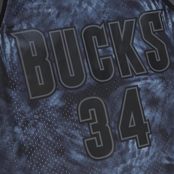 Ray Allen Milwaukee Bucks Mitchell & Ness Hardwood Classics 1996/97 Tie-Dye Swingman Jersey - Black - Image 5