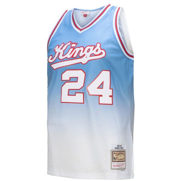 Reggie Theus Sacramento Kings Mitchell & Ness 1985/86 Hardwood Classics Fadeaway Swingman Player Jersey - White/Light Blue - Image 3