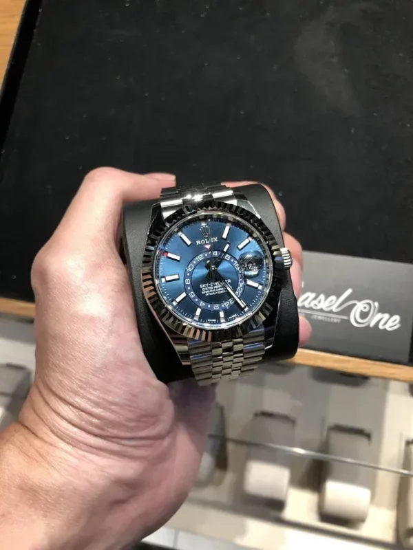 ROLEX 326934 SKY-DWELLER BLUE 42mm JUBILEE STRAP Watch - Image 5