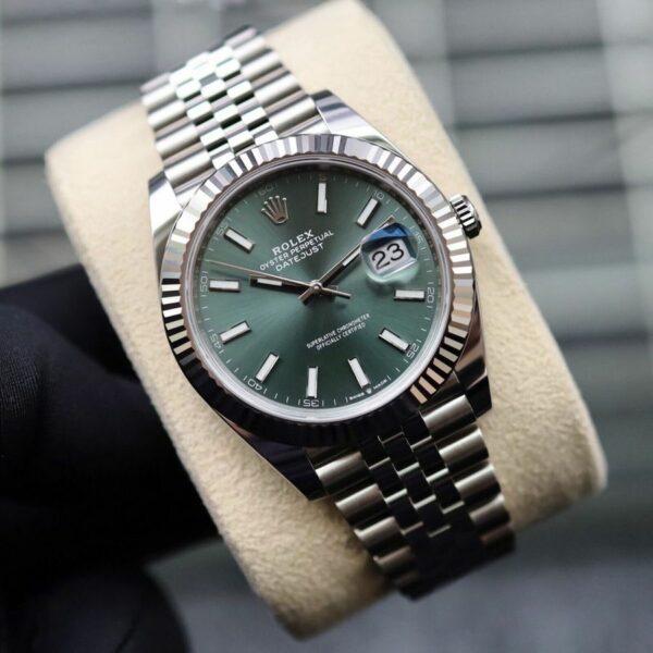 Rolex Datejust 41 126334 0027 Watch - Image 3