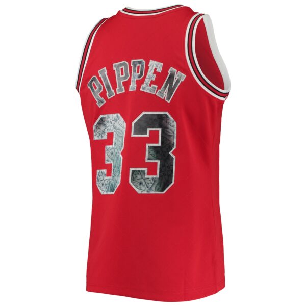 Scottie Pippen Chicago Bulls Mitchell & Ness 1997/98 Hardwood Classics NBA 75th Anniversary Diamond Swingman Jersey - Red - Image 4